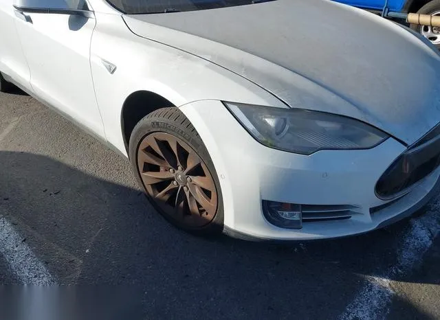 5YJSA1V12FF099301 2015 2015 Tesla Model S- 60/70/85 6