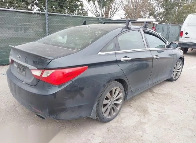 5NPEC4AC4DH608853 2013 2013 Hyundai Sonata- SE 4