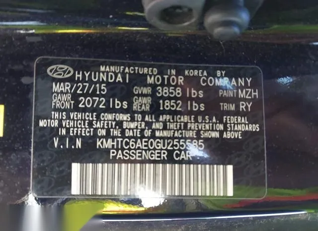 KMHTC6AE0GU255585 2016 2016 Hyundai Veloster- Turbo 9