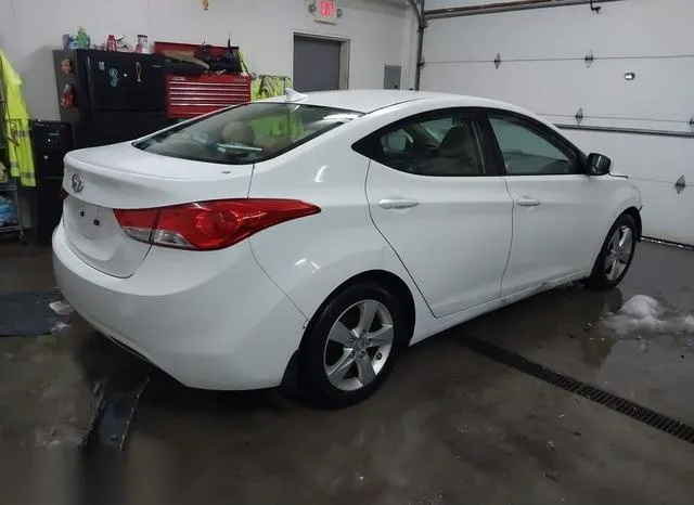 5NPDH4AE7DH300820 2013 2013 Hyundai Elantra- Gls 4