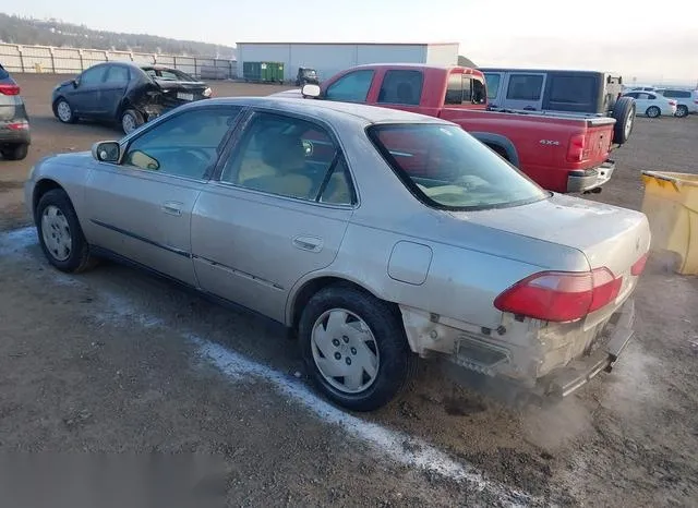 1HGCG1647WA022039 1998 1998 Honda Accord- Lx V6 3