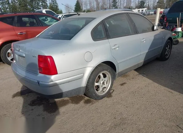 WVWMA23BXYP229487 2000 2000 Volkswagen Passat- Gls 4