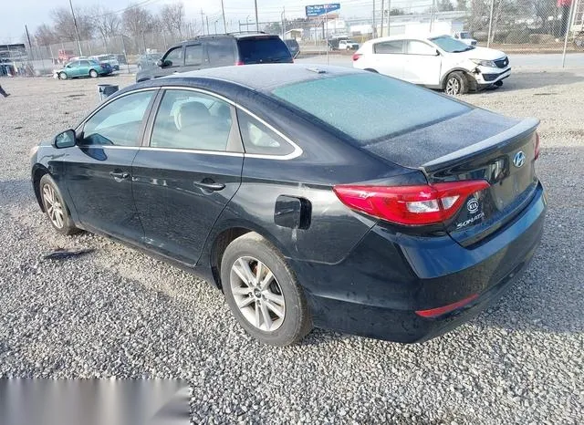 5NPE24AF5FH123122 2015 2015 Hyundai Sonata- SE 3