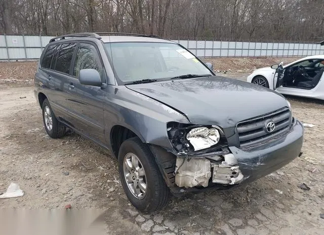 JTEDD21A140079575 2004 2004 Toyota Highlander 6