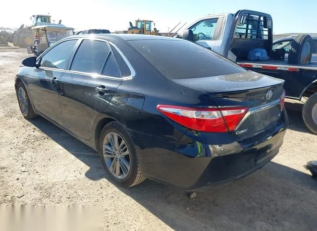 4T1BF1FKXFU061990 2015 2015 Toyota Camry- SE 3