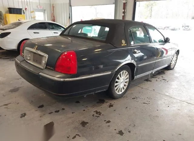 1LNHM83W64Y644935 2004 2004 Lincoln Town Car- Ultimate 4