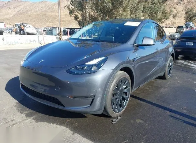 7SAYGDEE6PA186777 2023 2023 Tesla Model Y 2