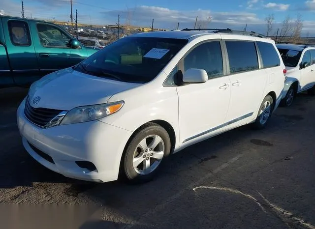 5TDKK3DC3ES525664 2014 2014 Toyota Sienna- Le V6 8 Passenger 2