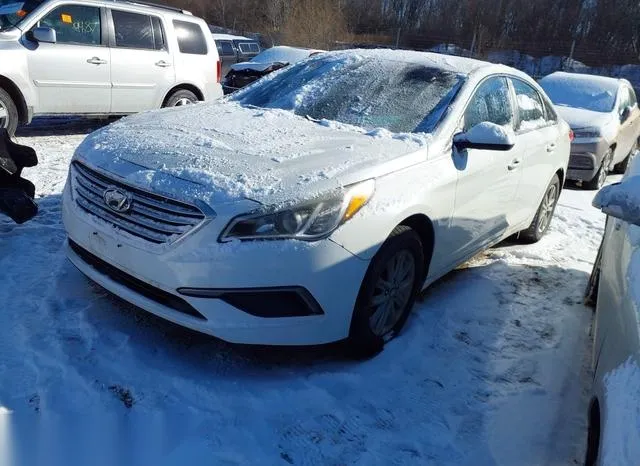 5NPE24AF3GH319982 2016 2016 Hyundai Sonata- SE 2