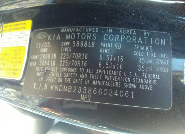 KNDMB233866034061 2006 2006 KIA Sedona- Ex/Lx 9