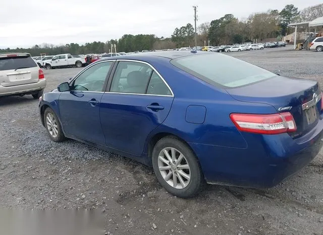 4T1BF3EK0BU673462 2011 2011 Toyota Camry- Xle 3