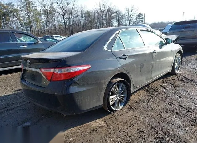 4T1BF1FK1HU715200 2017 2017 Toyota Camry- SE 4