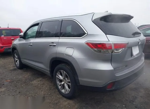 5TDKKRFH0FS117667 2015 2015 Toyota Highlander- Xle V6 3