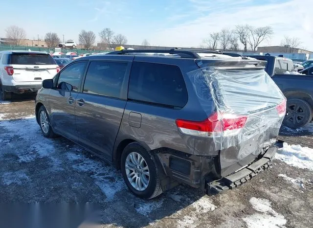 5TDYK3DC4ES486660 2014 2014 Toyota Sienna- Xle V6 8 Passenger 3