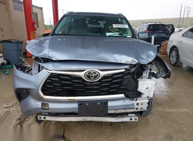 5TDGZRBH6LS032514 2020 2020 Toyota Highlander- Xle 6