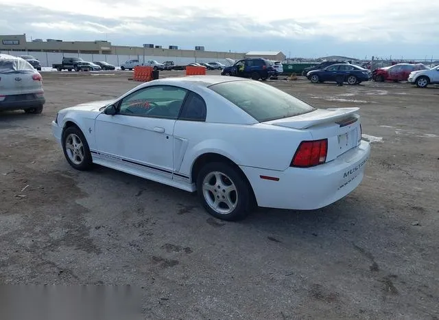 1FAFP4049YF157850 2000 2000 Ford Mustang 3