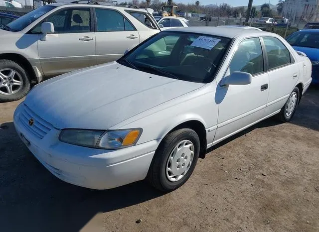 4T1BG22K0VU100240 1997 1997 Toyota Camry- LE 2