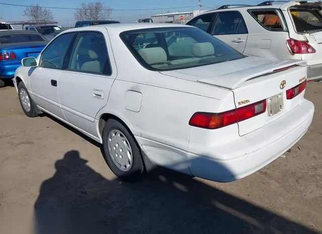 4T1BG22K0VU100240 1997 1997 Toyota Camry- LE 3