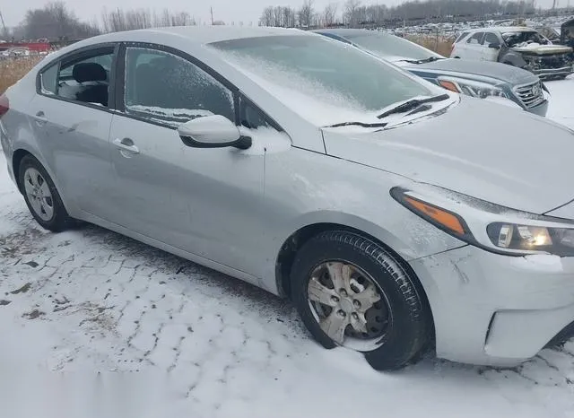 3KPFK4A7XHE012327 2017 2017 KIA Forte- LX 6