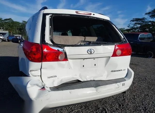 5TDKK4CC4AS313552 2010 2010 Toyota Sienna- LE 6