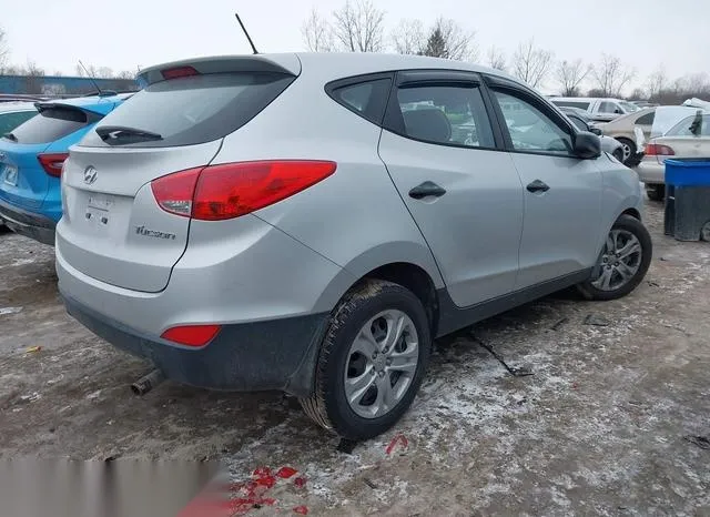 KM8JT3AB6BU160095 2011 2011 Hyundai Tucson- GL 4