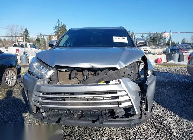 5TDJZRFH8KS570677 2019 2019 Toyota Highlander- Xle 6