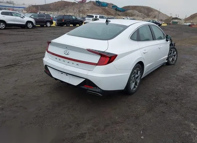 5NPEL4JA9MH105933 2021 2021 Hyundai Sonata- Sel 4