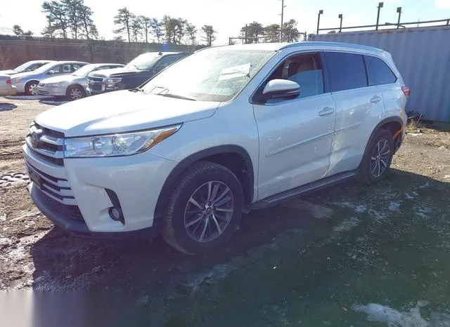 5TDJZRFH4HS381923 2017 2017 Toyota Highlander- Xle 2