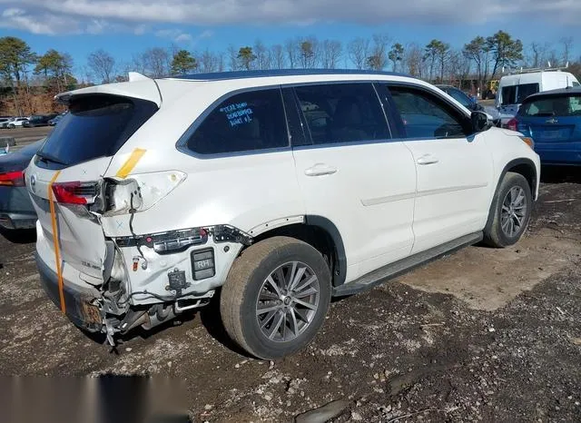 5TDJZRFH4HS381923 2017 2017 Toyota Highlander- Xle 4