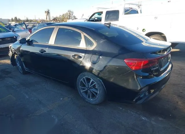 3KPF24AD5PE552642 2023 2023 KIA Forte- Lxs 3