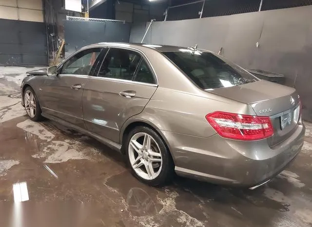 WDDHF9BB1CA529546 2012 2012 Mercedes-Benz E 550- 4Matic 3