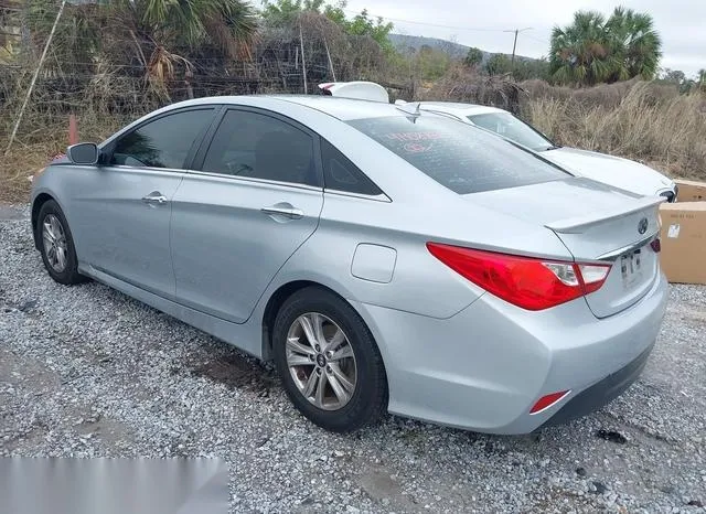 5NPEB4AC5EH881773 2014 2014 Hyundai Sonata- Gls 3