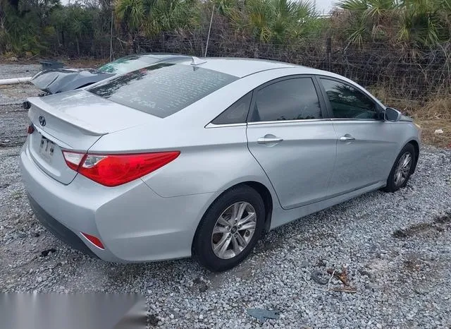 5NPEB4AC5EH881773 2014 2014 Hyundai Sonata- Gls 4