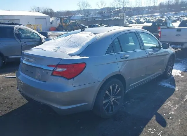 1C3CCBCG6DN524579 2013 2013 Chrysler 200- Limited 4