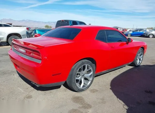 2C3CDYAG9EH153088 2014 2014 Dodge Challenger- Sxt 4