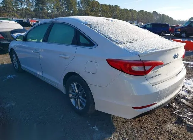 5NPE24AF2GH395242 2016 2016 Hyundai Sonata- SE 3