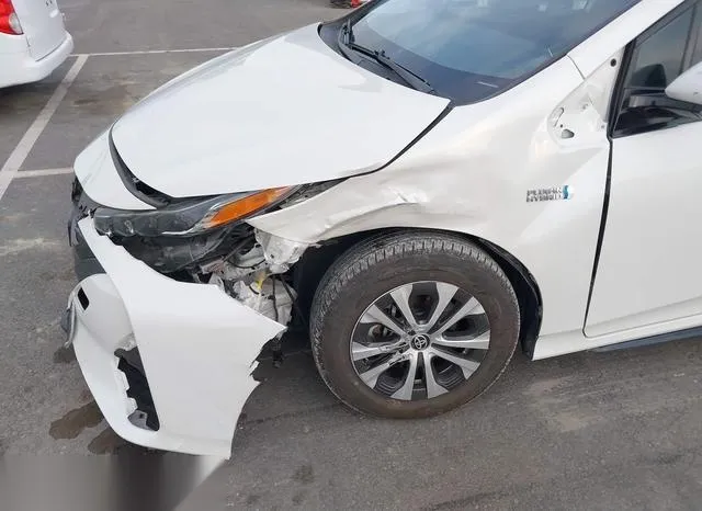 JTDKARFP3L3141209 2020 2020 Toyota Prius- Prime LE 6