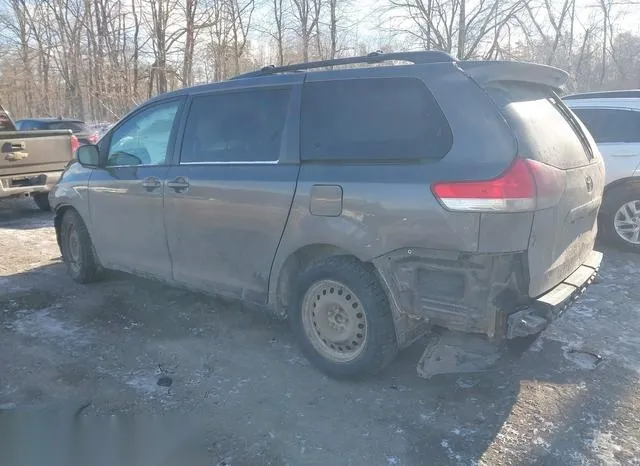 5TDKK3DC8CS199437 2012 2012 Toyota Sienna- Le V6 8 Passenger 3