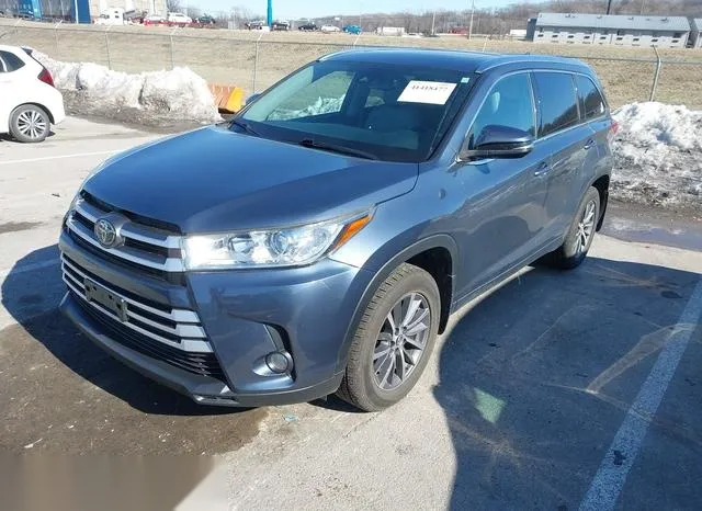 5TDJZRFH2HS518616 2017 2017 Toyota Highlander- Xle 2