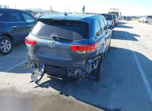 5TDJZRFH2HS518616 2017 2017 Toyota Highlander- Xle 4