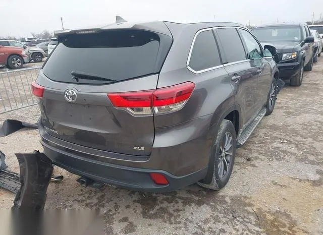 5TDKZRFH0HS217024 2017 2017 Toyota Highlander- Xle 4