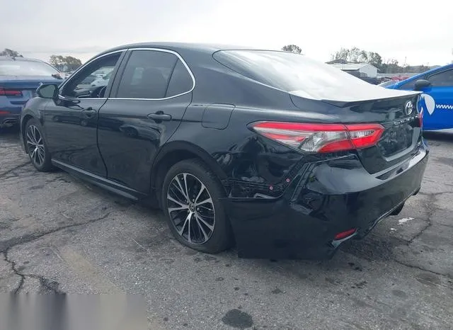 JTNB11HK7J3005919 2018 2018 Toyota Camry- SE 3