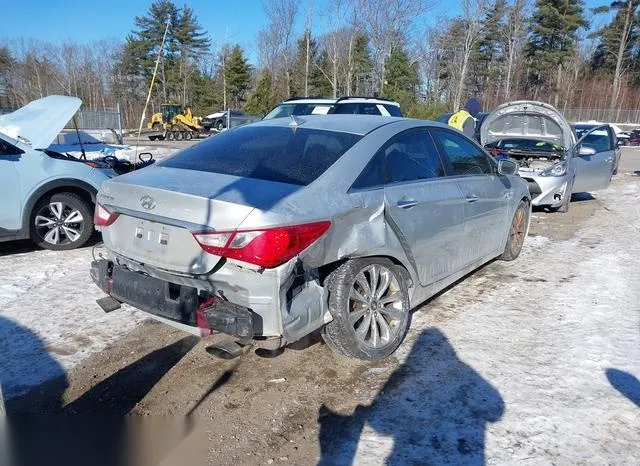 5NPEC4ACXBH056577 2011 2011 Hyundai Sonata- SE 4