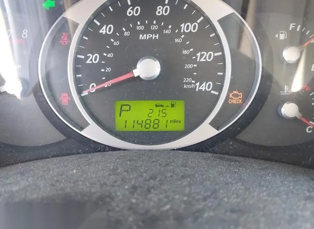 KM8JN12D96U372266 2006 2006 Hyundai Tucson- Gls/Limited 7