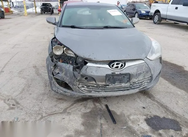 KMHTC6AD3GU267270 2016 2016 Hyundai Veloster 6