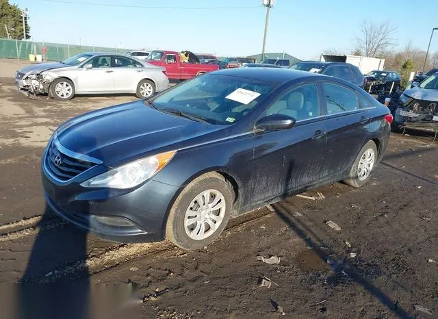 5NPEB4ACXBH256796 2011 2011 Hyundai Sonata- Gls 2