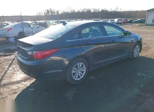 5NPEB4ACXBH256796 2011 2011 Hyundai Sonata- Gls 4