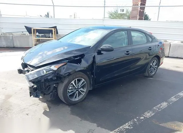 3KPF24AD9NE503909 2022 2022 KIA Forte- Lxs 2