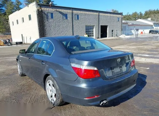 WBANV13508CZ57546 2008 2008 BMW 5 Series- 528XI 3