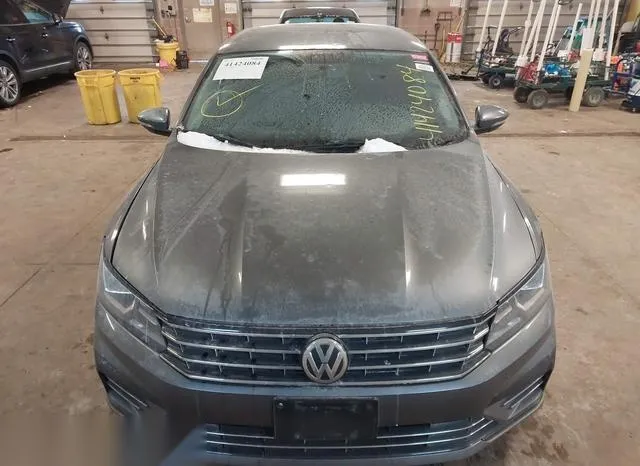 1VWDT7A39HC043642 2017 2017 Volkswagen Passat- 1-8T R-Line 6